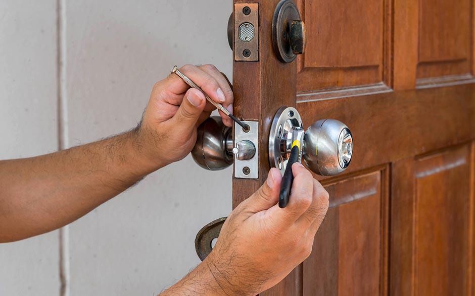 soucis porte blindée Sèvres